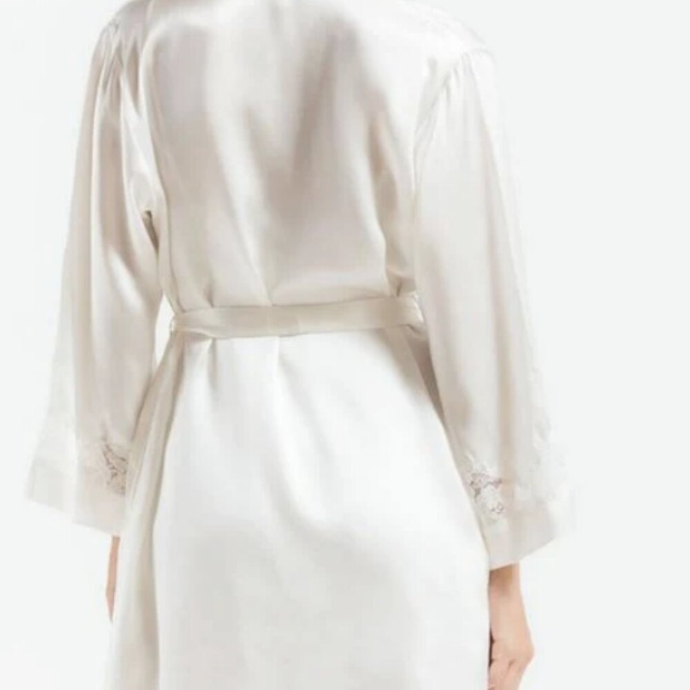 NK Imode Morgan Short Silk Robe - Picture 2 of 4
